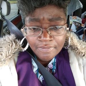 Meet your Posher, Geraldine